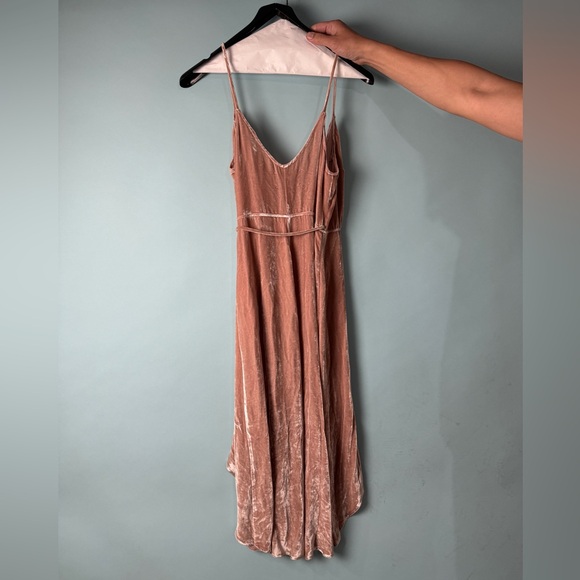 Reformation Anoush Wrap Dress Silk Blend Velvet Pink Blush XS - Picture 3 of 3